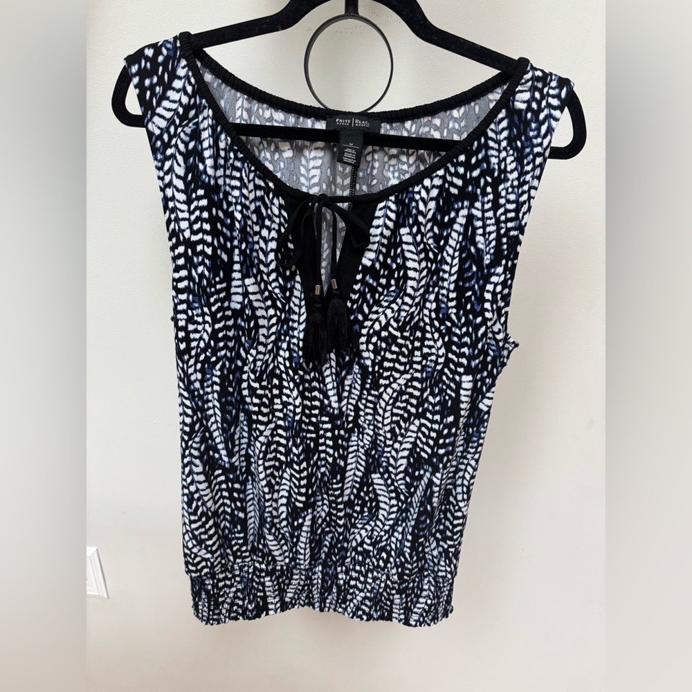 White House Black Market Black, Blue and White Tank Top